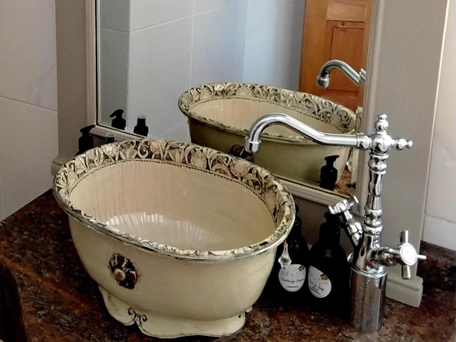 Art And Soul Restaurant, Accommodation, French Bar And Art Gallery Parys Δωμάτιο φωτογραφία