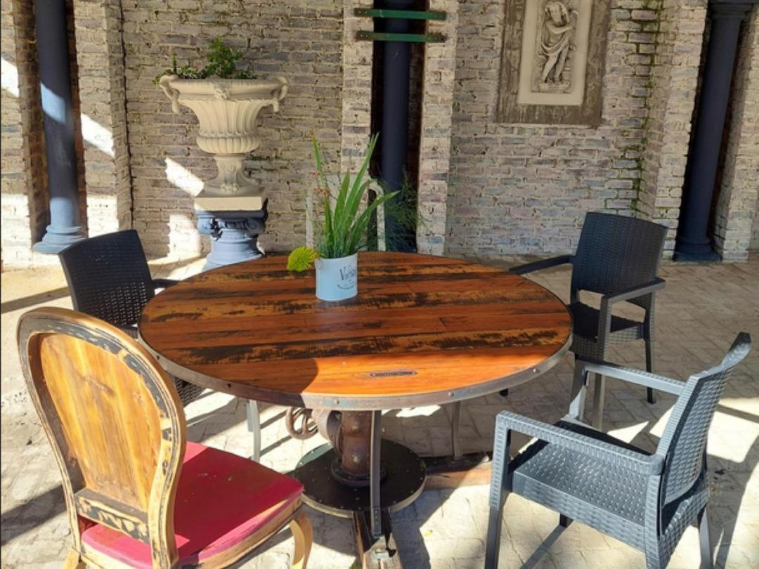 Art And Soul Restaurant, Accommodation, French Bar And Art Gallery Parys Εξωτερικό φωτογραφία